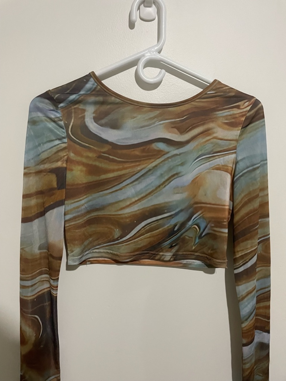 Crop Long Sleeve - Marble Brown/Blue - Abstract Going Out Top